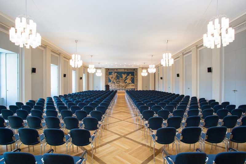 Foto des bestuhlten Plenarsaals der Bayerischen Akademie der Wissenschaften
